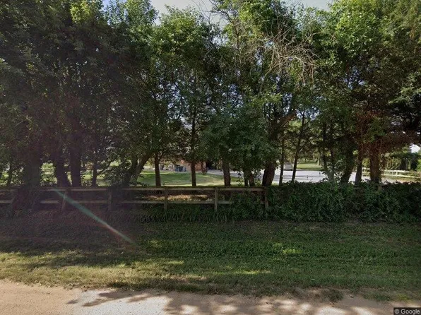21421 W 37th St N, Colwich, KS 67030