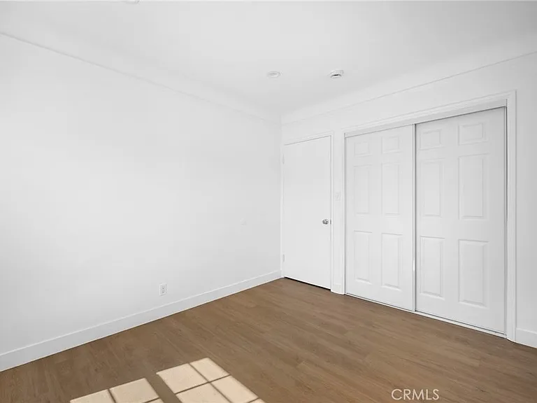 2930 Mayfield Ave #2930 — Photo 4