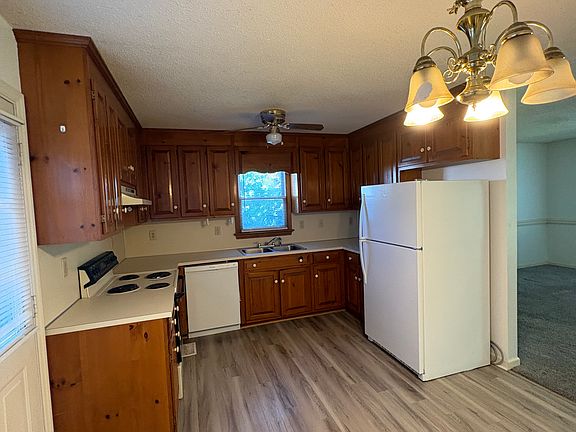 5th image of 3544 New Salem Rd