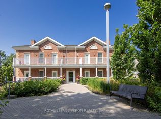 10360 Islington Ave #207, Vaughan, ON L0J 1C0
