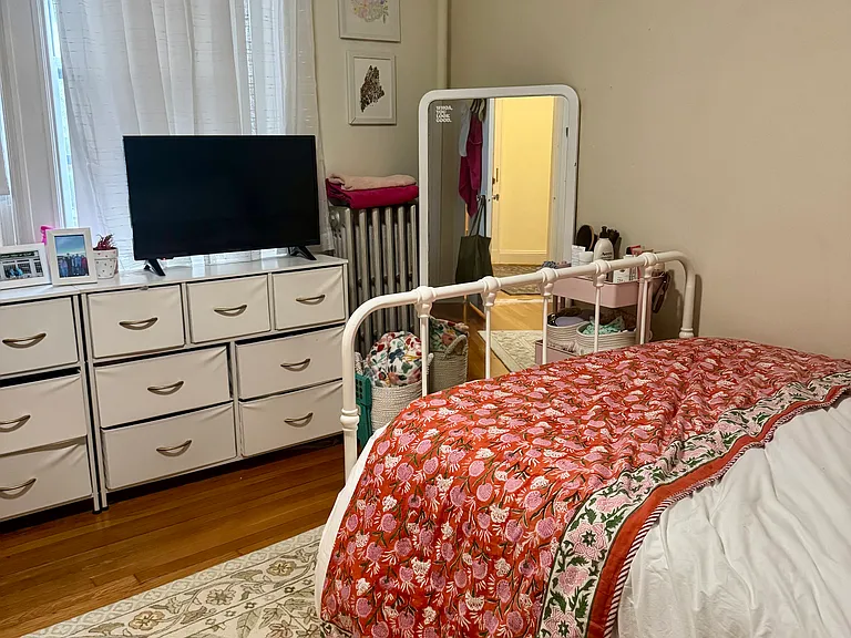 38 Linnaean St #3 — Photo 8