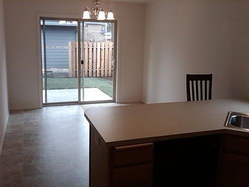 4th image of 4305 NE 135th Ave