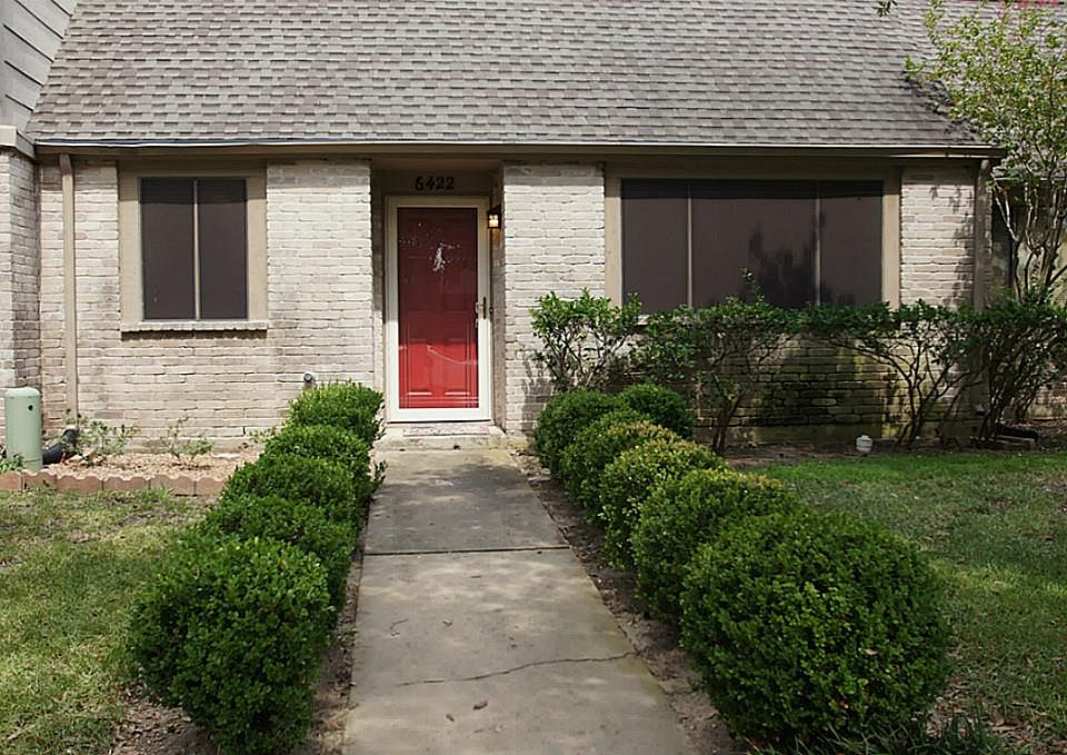 1st image of 6422 Kentwick Dr #24