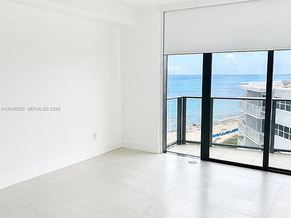 4th image of 730 N Ocean Blvd #1205