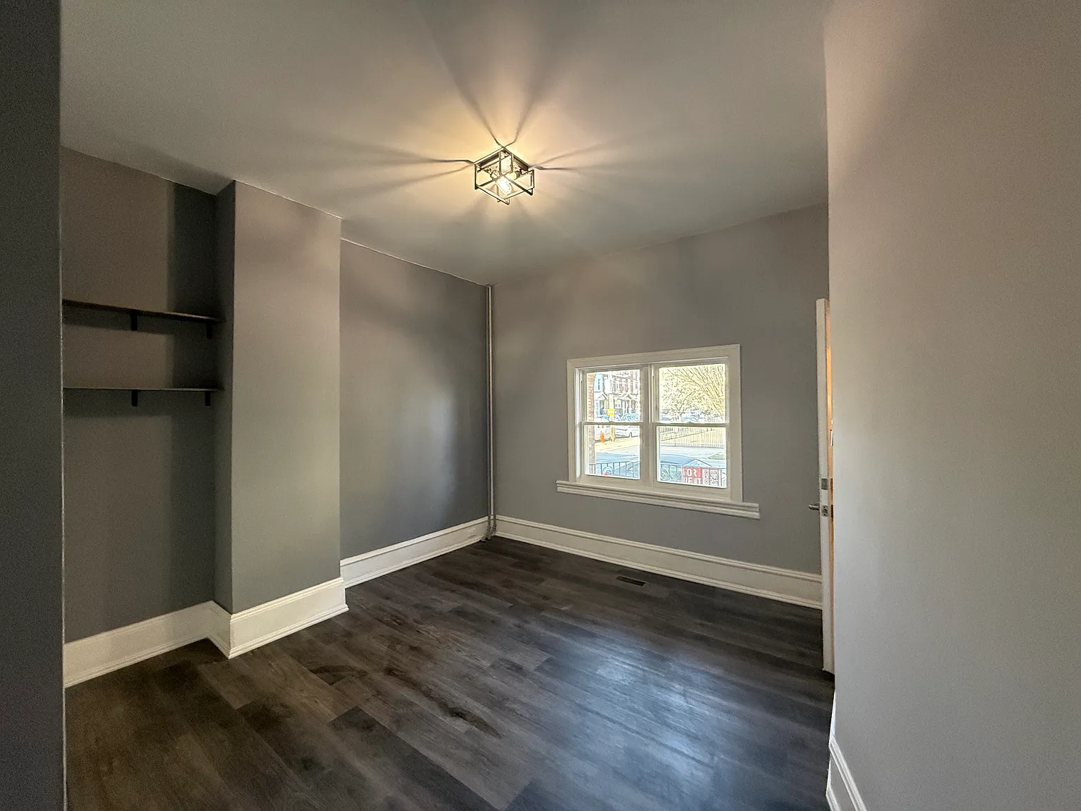 1 bed, 1100 sqft, $1,500 — Photo 4