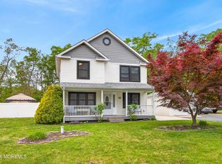 226 Sunset Ln, Howell, NJ 07731