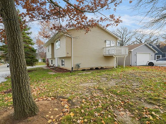 3rd image of 335 N Prospect Dr