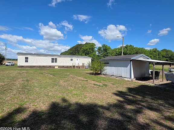 2nd image of 1615 Leslie R Stroud Road