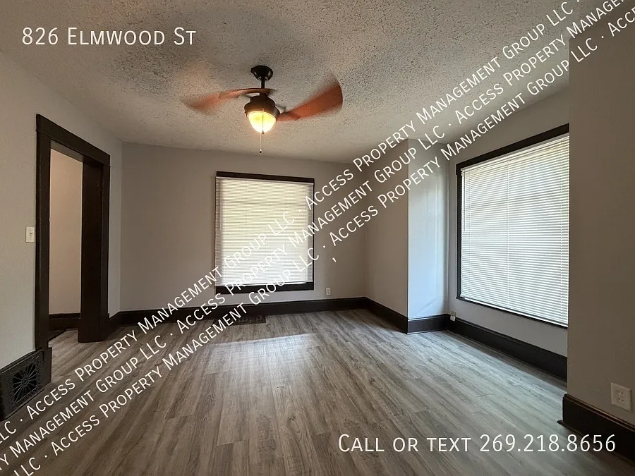 Updated for 2026! 3BR/2Bath Stuart neighborhood home! — Photo 3