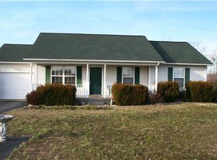 102 Josephine Dr, Christiana, TN 37037