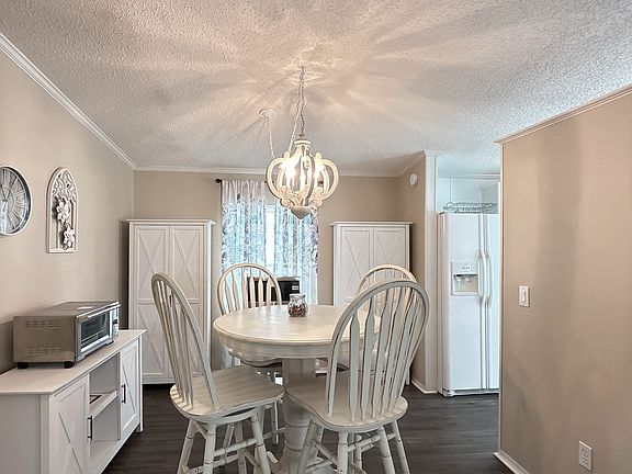 2nd image of 422 Snead Dr #2080