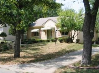 304 E Sweeney Blvd, Kansas City, MO 64114