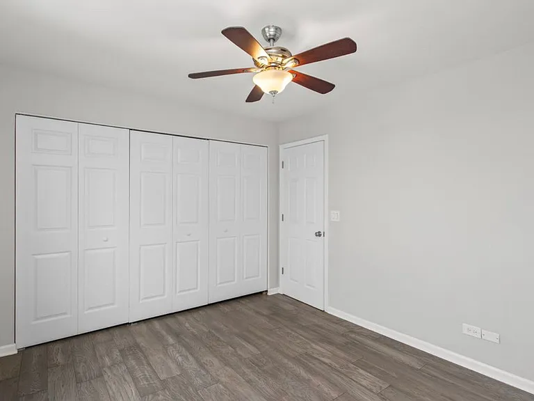 6150 N Kenmore Ave #15 — Photo 15