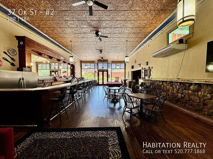 Beautifully furnished 2bed/2bath home + mountain views near downtown Bisbee! — Photo 4