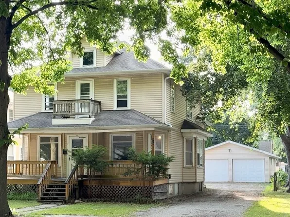 714 11th Ave, Green Bay, WI 54304