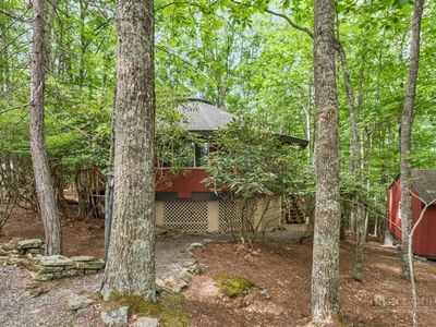 825 Pine Ridge Road, Banner Elk, NC, 28604