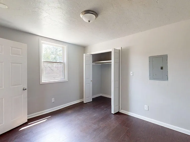 7023 Clark Ave — Photo 12