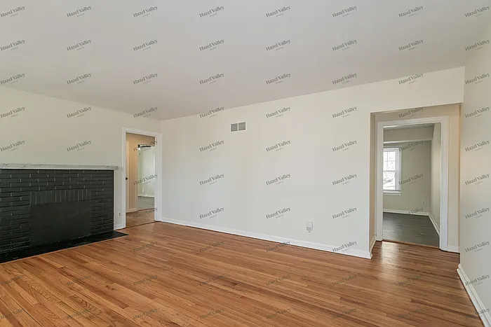 1125 Saint Charles Ave — Photo 4