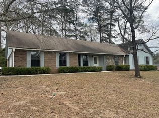 180 Grandview Dr, Ozark, AL 36360