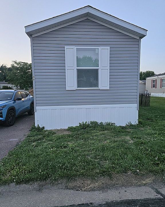 1st image of 36 Cotts Dr