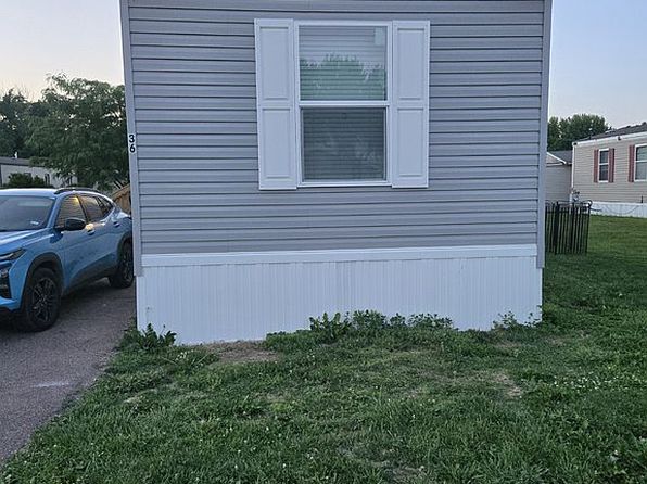 36 Cotts Dr