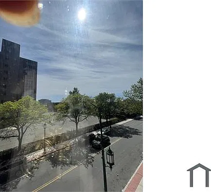 4 bed, $2,150 — Photo 4