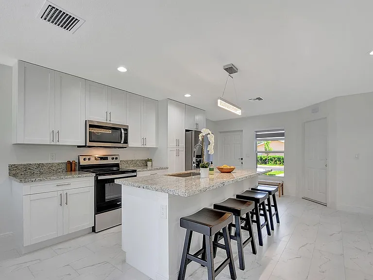 3868 Patio Ct #3868 — Photo 6