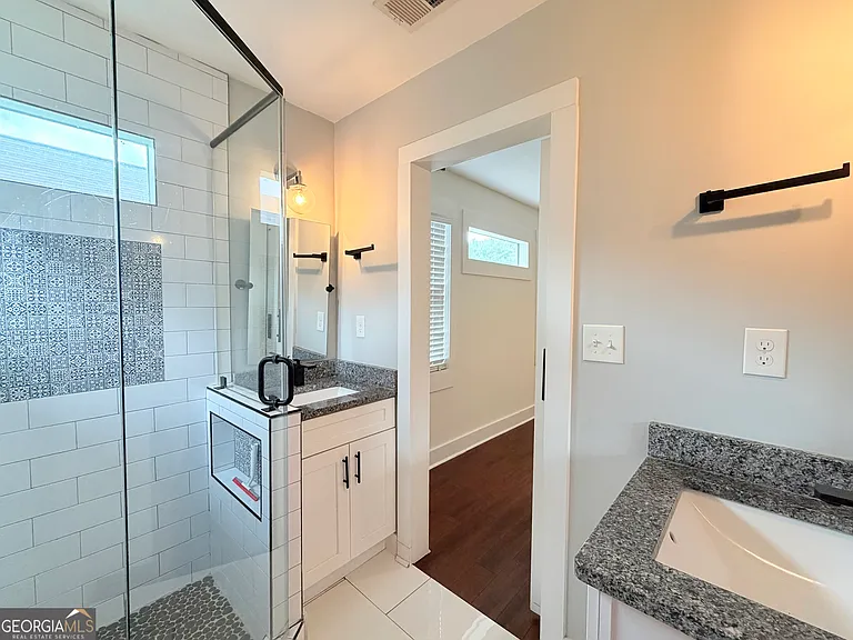 1109 Ira St SW — Photo 11