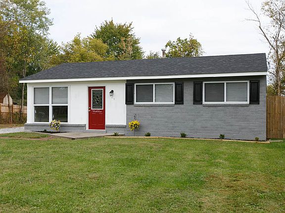 2nd image of 609 Drummond Way