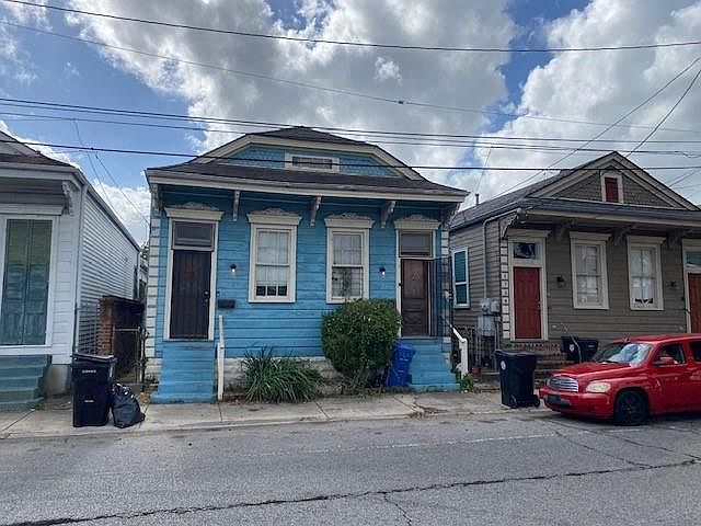 1st image of 2732 Orleans Ave