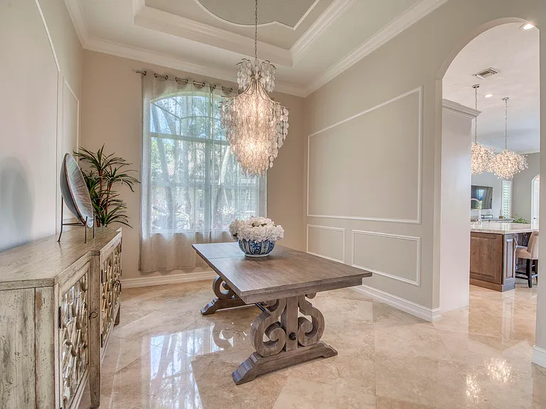 8801 Wellington View Dr — Photo 11