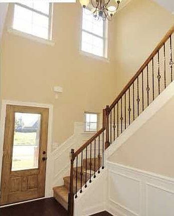 2nd image of 119 Rainwood Dr