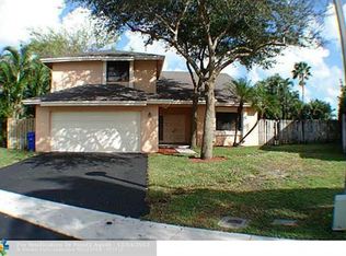9920 SW 14th St, Pembroke Pines, FL 33025