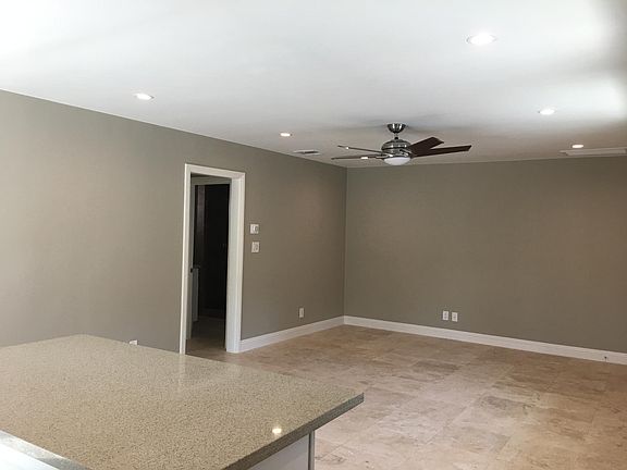 4th image of 2655 S Tilden Ave