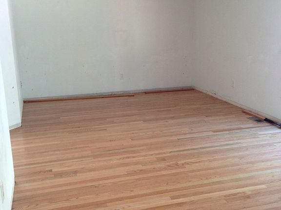 5th image of 1325 137th St SE