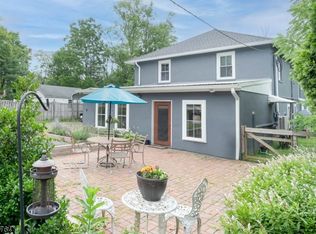 157 Main St, Lebanon, NJ 08833