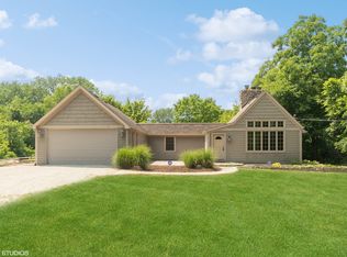 21424 S River Rd, Frankfort, IL 60423