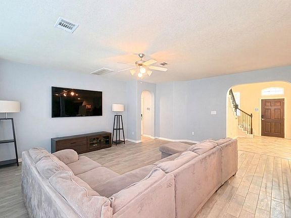 4th image of 9707 Shimmering Lakes Dr