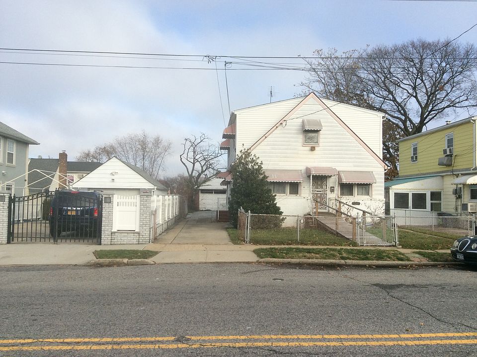 2nd image of 11611 143rd St
