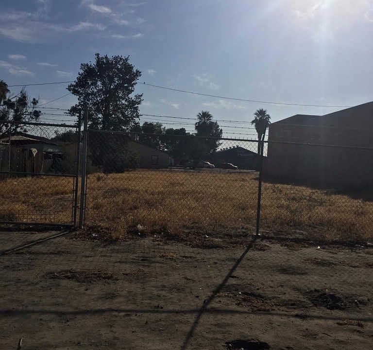1st image of 250 S California St