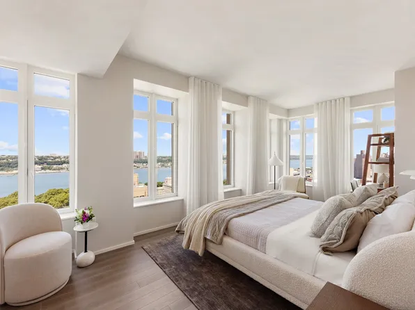 543 West 122nd Street image 4 of 15