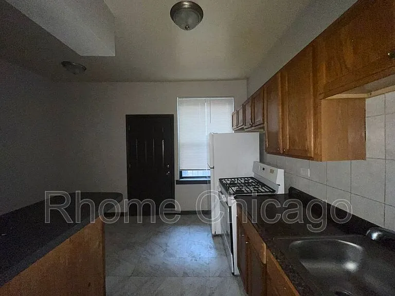 7001 S Clyde Ave #2 — Photo 22