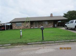 420 Wisteria St, Lone Grove, OK 73443