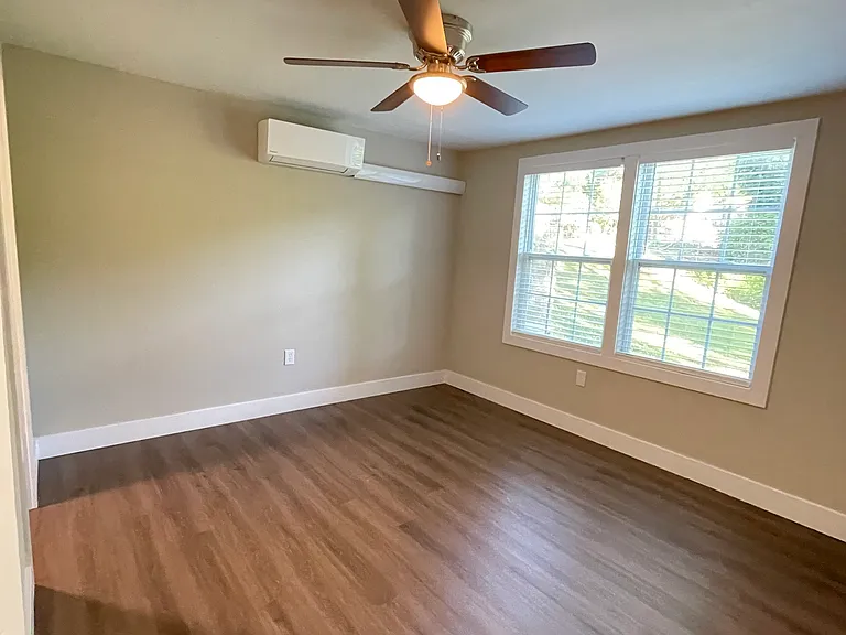 492 Holly St NW #2 — Photo 14