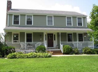 10 Miller St, Rehoboth, MA 02769