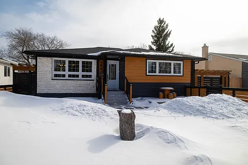 223 Rita St Photo 1