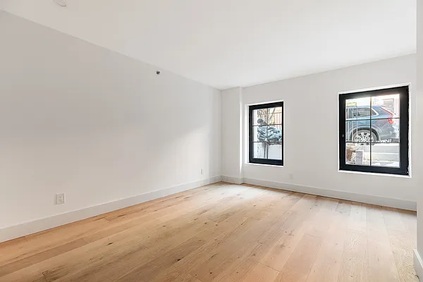 Rented by Compass | media 4