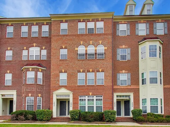 3632 Spring Hollow Ln, Frederick, MD 21704