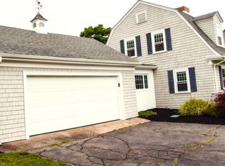 1171 Gardners Neck Rd, Swansea, MA 02777