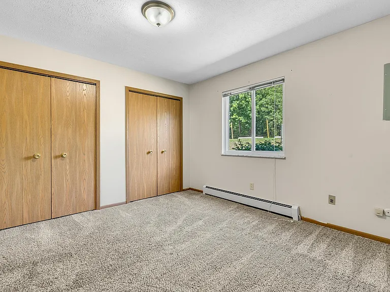 Graham Commons — Photo 14